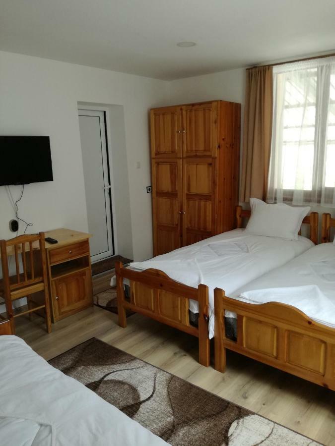 Къща Генчеви Hotel Сърница Екстериор снимка